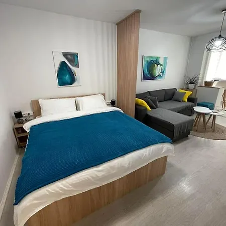 Urban 1 - For Modern Nomads Apartment Skopje