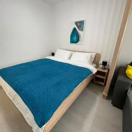 Urban 1 - For Modern Nomads