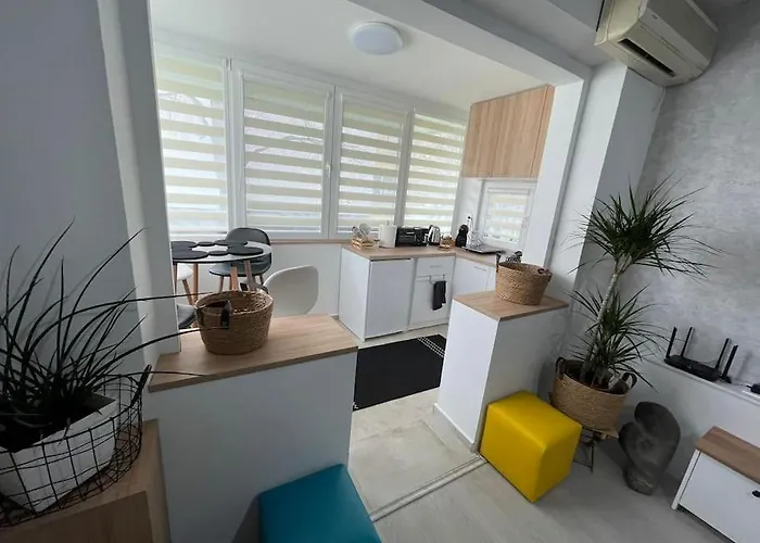 Urban 1 - For Modern Nomads * Skopje